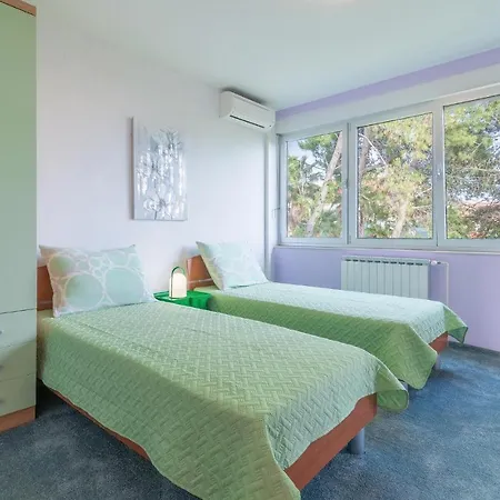 Two-bedroom In Apartment *